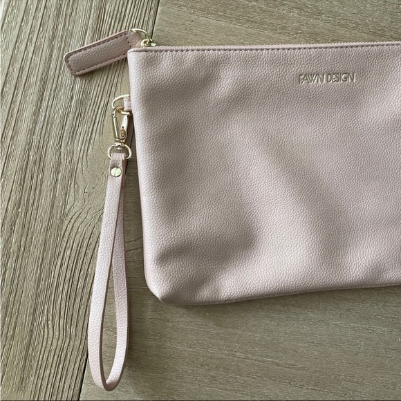 Pre Owned Fawn Design in Warm Blush Color Clutch Bag & Changing Mat - Picture 5 of 9